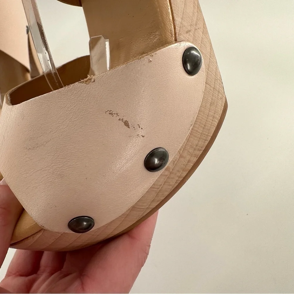 Sergio Rossi heels size 7.5 bone light pink Italian leather wooden platforms